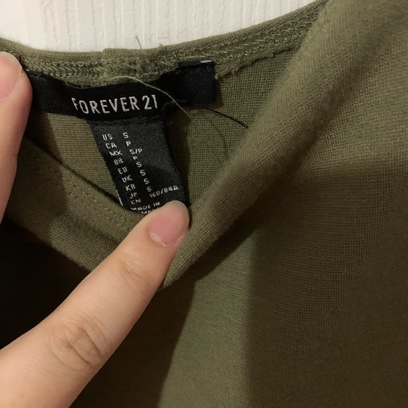 Green midi dress! - Picture 2 of 3